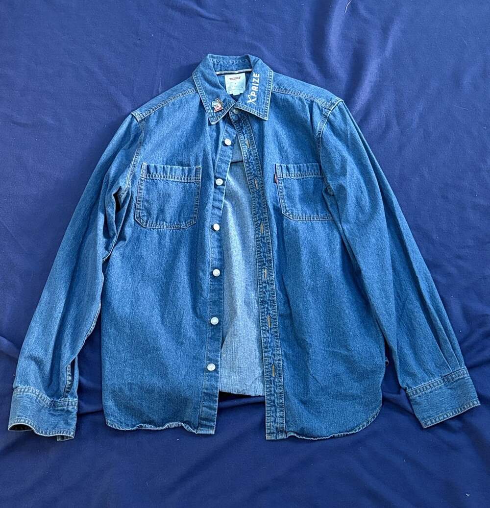 Levi's Denim Long Sleeve Shirt Size M XPrize Embroidered